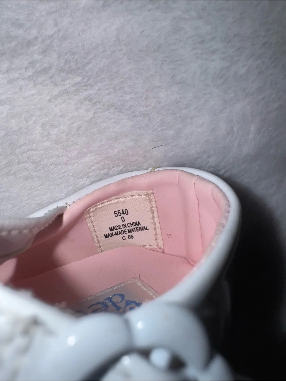 Baby size newborn shoes